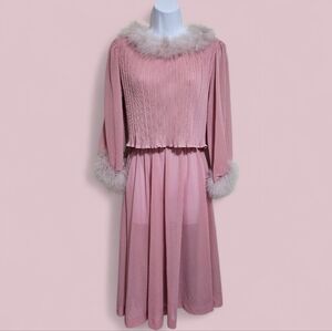 Vintage Discovery Fashions LTD Pleated Midi Dress